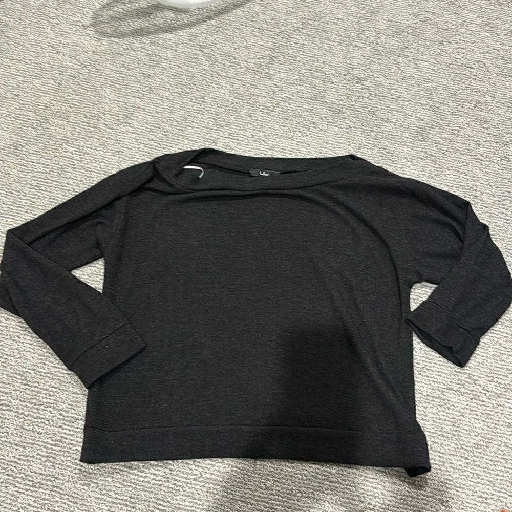 Lulus sweater 